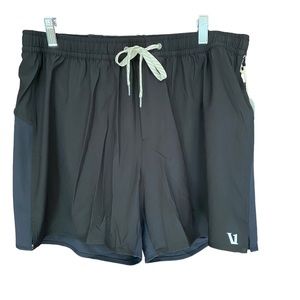 Vuori Course Run Shorts, Black